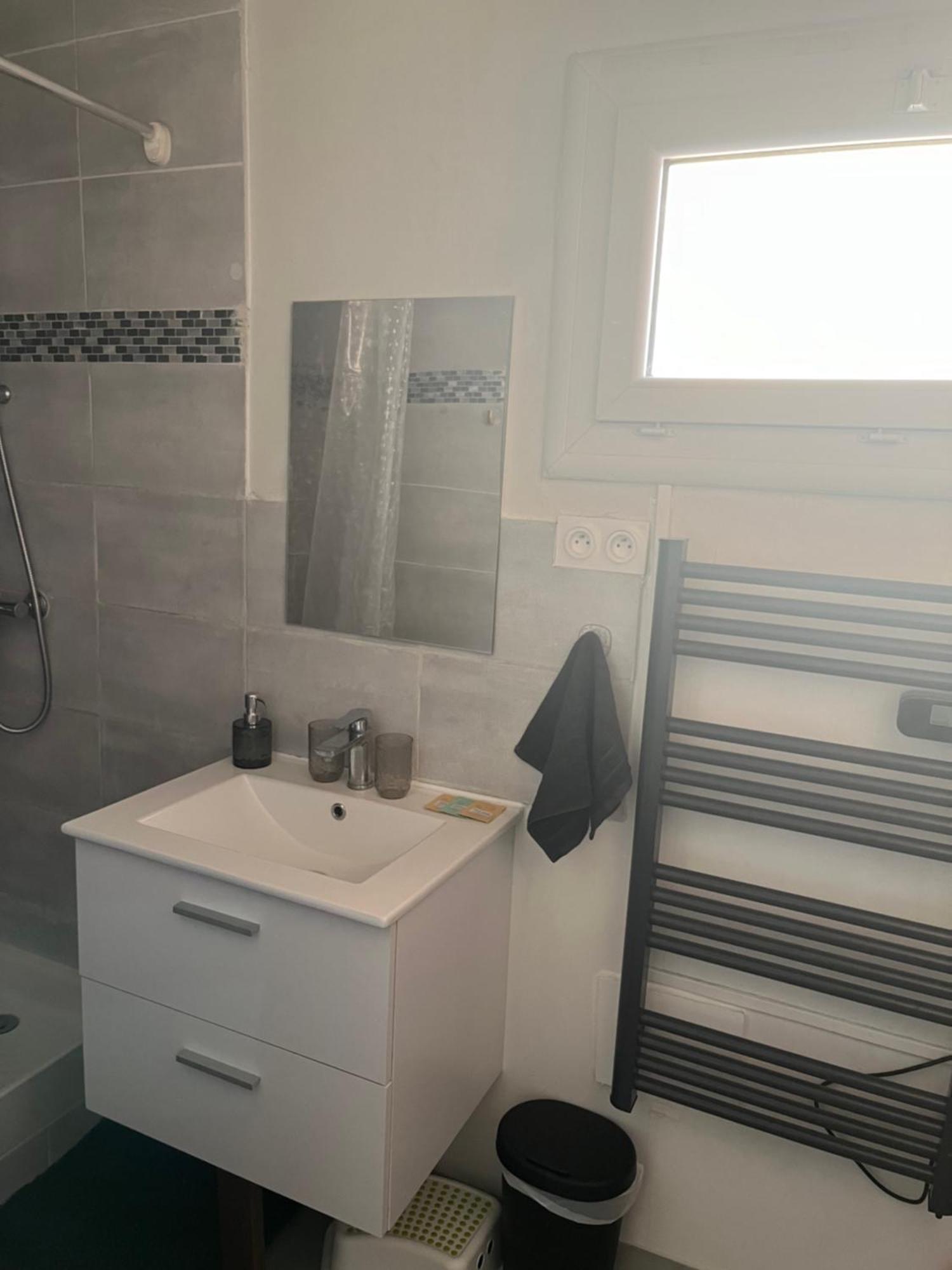 Charmant Appartement Climatise Quartier Las Cobas Perpignan Zewnętrze zdjęcie