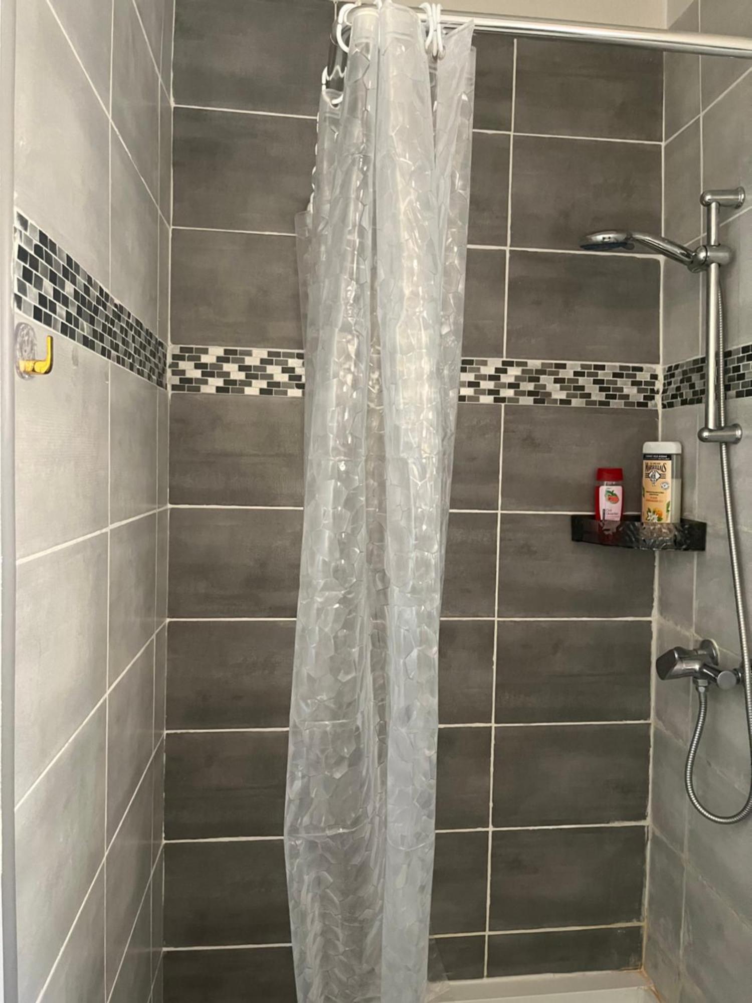 Charmant Appartement Climatise Quartier Las Cobas Perpignan Zewnętrze zdjęcie